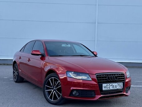 Audi A4 IV (B8)