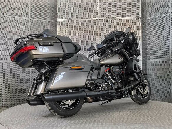 2018 Harley-Davidson Electra Glide, серый, 2229000 рублей - вид 6