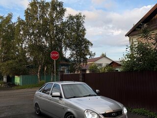 2015 Lada (ВАЗ) Priora I Рестайлинг, серебристый, 650000 рублей, вид 4