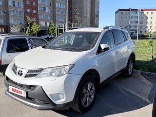2014 Toyota RAV4 IV (XA40), белый, 1350000 рублей, вид 2