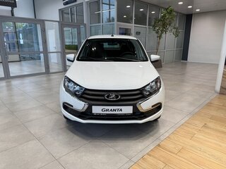 2026 Lada (ВАЗ) Granta I Рестайлинг, белый, 1098000 рублей, вид 4