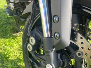 2016 Yamaha MT-09 Tracer (FJ-09), красный, 790000 рублей, вид 5