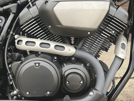 2023 Yamaha XV950 Bolt, серый, 910000 рублей, вид 5