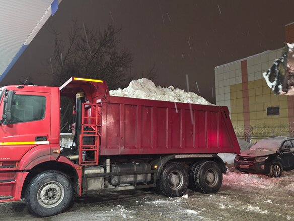 2017 КамАЗ 6520, красный, 3380000 рублей - вид 5
