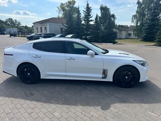 2018 Kia Stinger I, белый, 2190000 рублей, вид 4