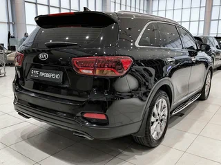 2018 Kia Sorento III Prime Рестайлинг, чёрный, 2099000 рублей, вид 5