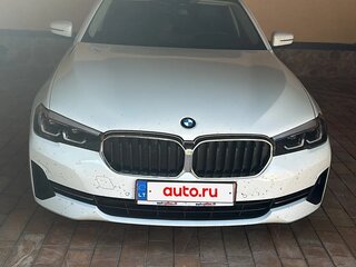 2020 BMW 5 серии 520d xDrive VII (G30/G31/G38) Рестайлинг, белый, 3900000 рублей, вид 2