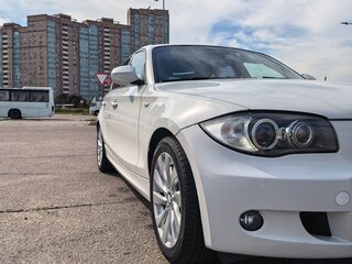 2010 BMW 1 серии 120d I (E81/E82/E87/E88) Рестайлинг, белый, 1000050 рублей, вид 4