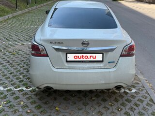 2014 Nissan Altima V (L33), белый, 700000 рублей, вид 3