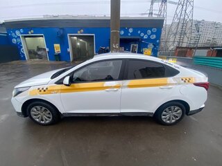 2020 Hyundai Solaris II Рестайлинг, белый, 865000 рублей, вид 4