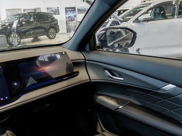 2025 Changan CS75 Plus IV, чёрный, 4189900 рублей - вид 9