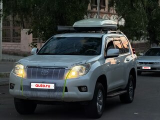 2009 Toyota Land Cruiser Prado 150 Series, белый, 2800000 рублей, вид 3