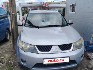 2008 Mitsubishi Outlander II, серебристый, 640000 рублей, вид 1