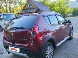 2012 Renault Sandero Stepway I, красный, 900000 рублей, вид 4