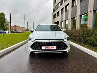 2022 BYD Qin Plus DM-i I, белый, 1950000 рублей, вид 2