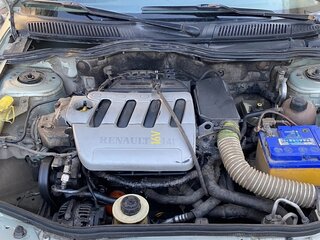 2003 Renault Megane I Рестайлинг, зелёный, 275000 рублей, вид 2
