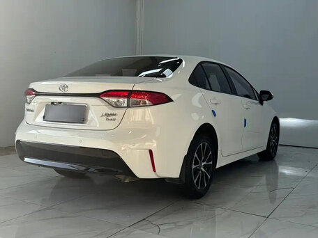 2022 Toyota Levin XII (E210) Рестайлинг, белый, 1290111 рублей, вид 4