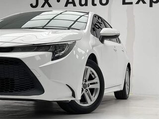 2022 Toyota Levin XII (E210) Рестайлинг, белый, 1500000 рублей, вид 4