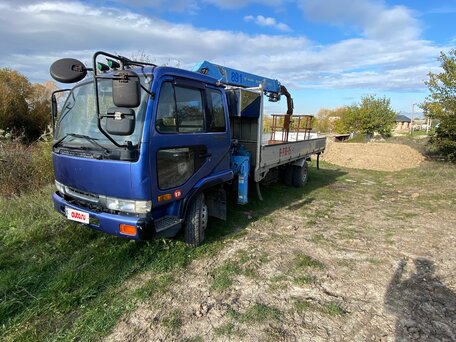 1989 Nissan Diesel Condor, синий, 2700000 рублей, вид 2