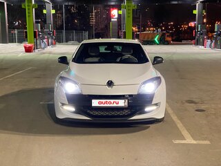 2013 Renault Megane RS III, белый, 1550000 рублей, вид 2