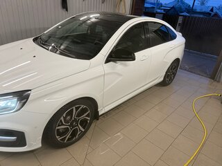 2024 Lada (ВАЗ) Vesta Sportline I Рестайлинг (NG), белый, 1890000 рублей, вид 3