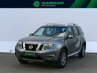 Nissan Terrano III (D10)