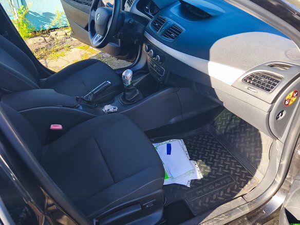 2011 Renault Megane III, чёрный, 780000 рублей - вид 6