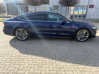2020 Audi A7 55 TFSI II (4K), синий, 5750000 рублей, вид 4