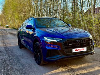 2019 Audi Q8 55 TFSI I (4M), синий, 5600000 рублей, вид 2
