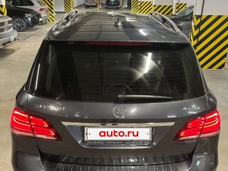 2016 Mercedes-Benz GLE 300 I (W166), серый, 3099000 рублей, вид 3