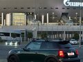 2018 Mini Hatch Cooper S III (F55/F56) Рестайлинг, зелёный - вид 3