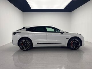 2025 Zeekr 001 100 kWh I Рестайлинг 1, белый, 8017700 рублей, вид 5