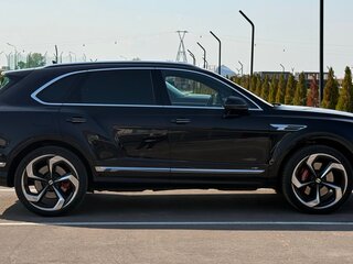 2021 Bentley Bentayga I Рестайлинг, чёрный, 21200000 рублей, вид 4