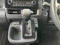 2023 Toyota Sienta III, белый - вид 9