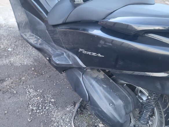 2010 Honda Forza, чёрный, 225000 рублей - вид 4