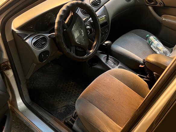 2000 Ford Focus I (North America), серый, 160000 рублей - вид 6
