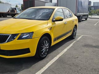 2018 Skoda Octavia III (A7) Рестайлинг, жёлтый, 740000 рублей, вид 3