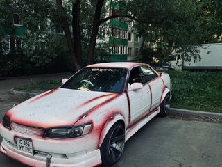 1994 Toyota Mark II VII (X90), белый, 1300000 рублей, вид 1