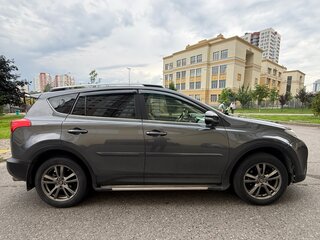 2013 Toyota RAV4 IV (XA40), серый, 2000000 рублей, вид 2