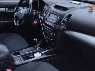 2013 Kia Sorento II Рестайлинг, бежевый, 1550000 рублей, вид 2