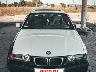 1993 BMW 3 серии 325i III (E36), белый, 810000 рублей, вид 1