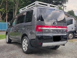 2018 Mitsubishi Delica D:5 I, серый, 1899000 рублей, вид 3