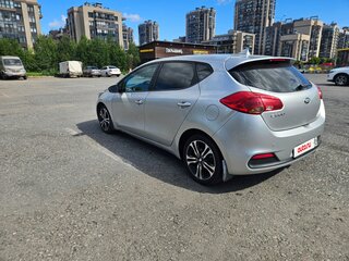 2013 Kia Ceed II, серебристый, 880000 рублей, вид 4