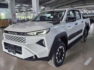2026 Toyota Hilux IX, белый, 8300000 рублей, вид 2