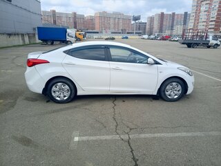 2012 Hyundai Elantra V (MD), белый, 750000 рублей, вид 3