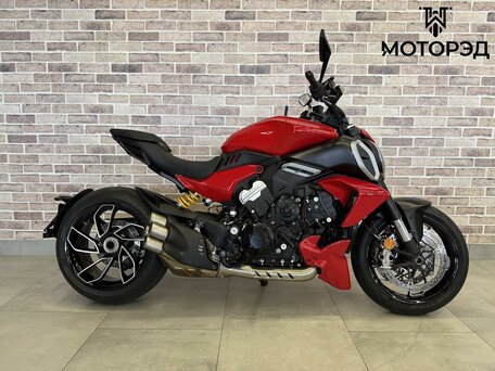 2023 Ducati Diavel V4, красный, 2270000 рублей, вид 1