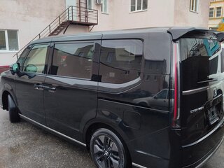 2022 Honda Stepwgn Spada VI, чёрный, 2800000 рублей, вид 4