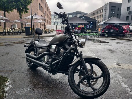 2014 Yamaha XVS1300, серый, 896882 рублей, вид 2