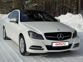 2012 Mercedes-Benz C-Класс 250 III (W204) Рестайлинг, белый, 1550000 рублей, вид 4
