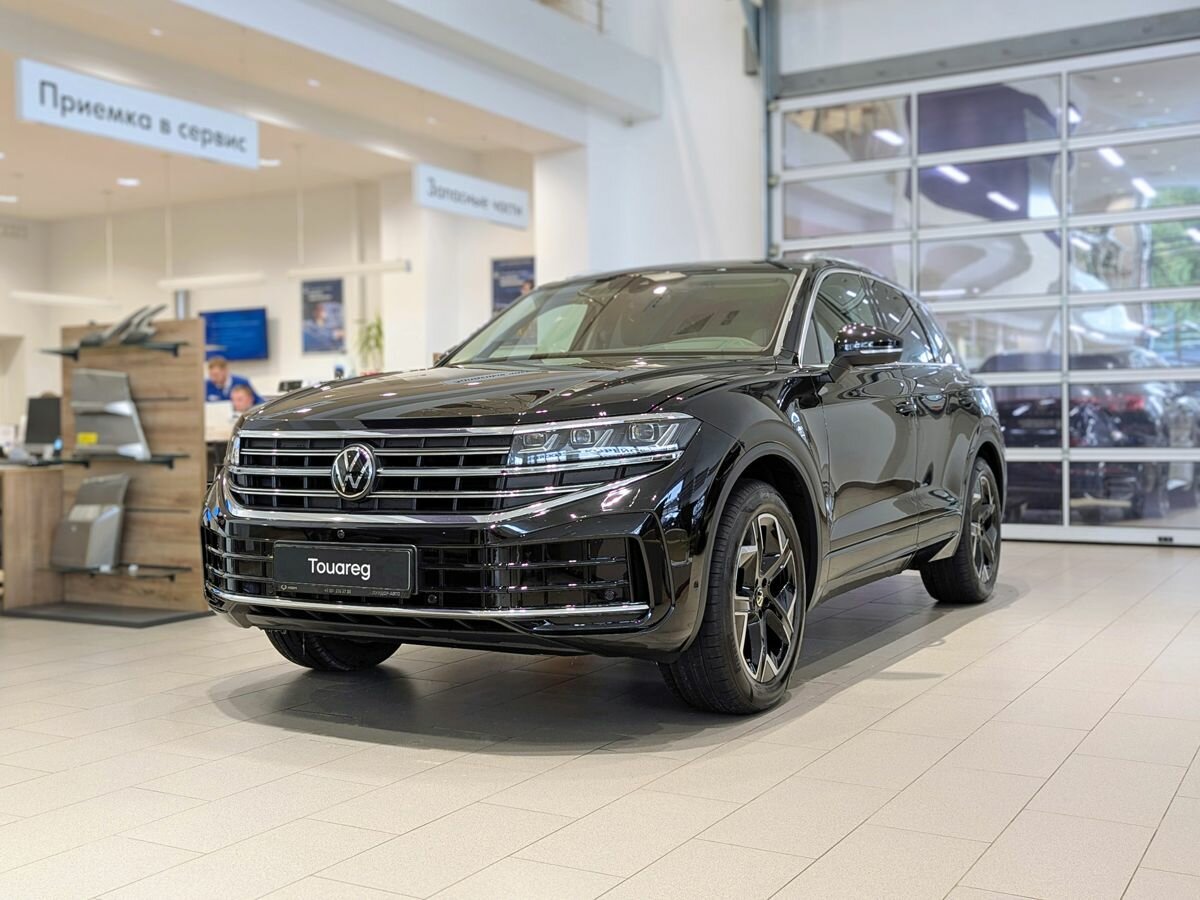 Открыть фотографии: Volkswagen Touareg III Рестайлинг